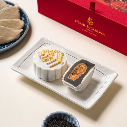 Snow Skin Mooncake  冰⽪⽉饼 2025