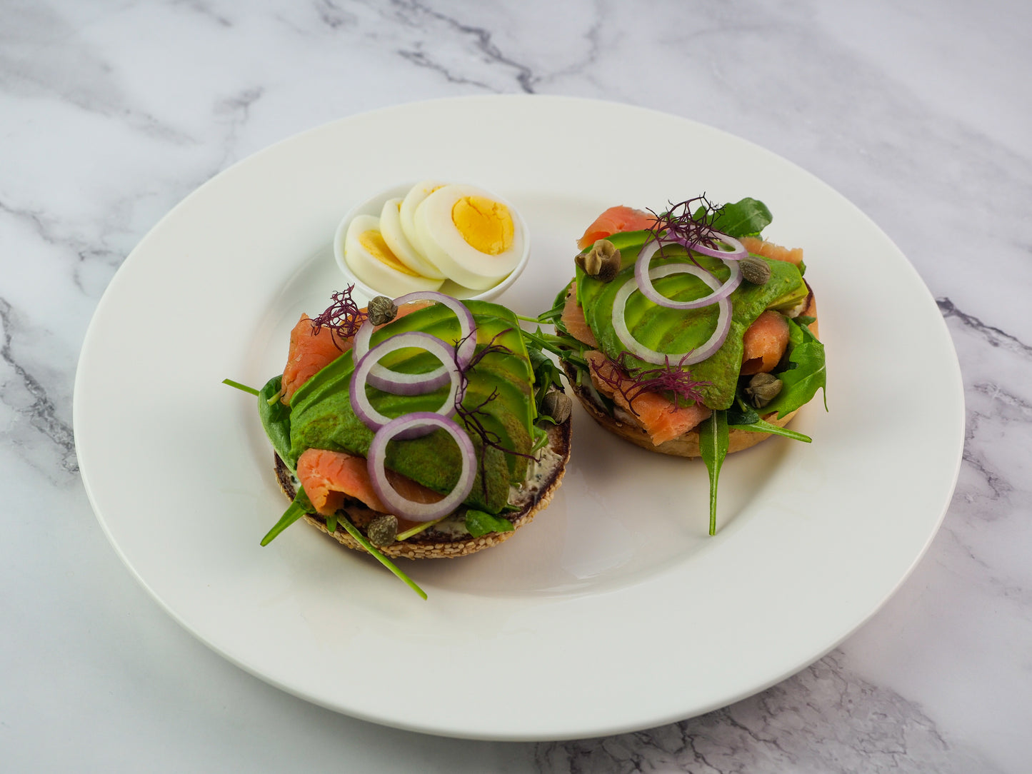 Smoked Salmon & Bagel
